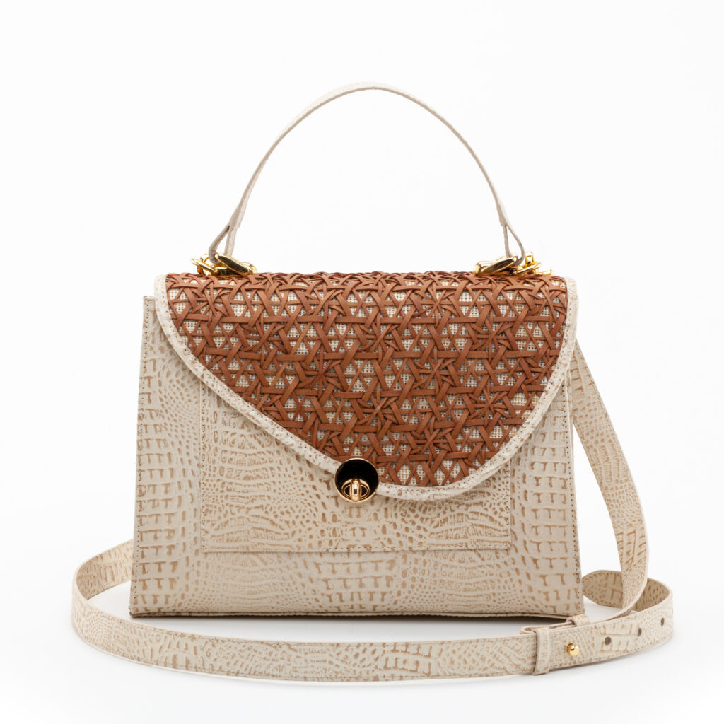 Cartera Trama